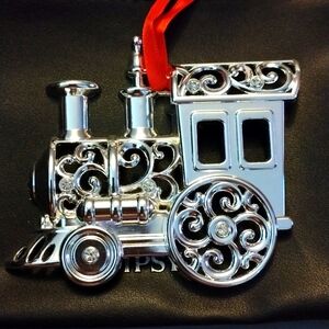 Sparkle and Scroll Clear Crystal Silver plate Train